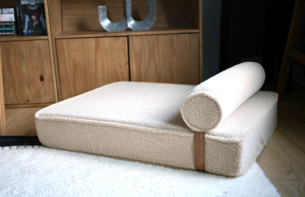 Mafé The Modern Day Boucle Lounge Dog Bed